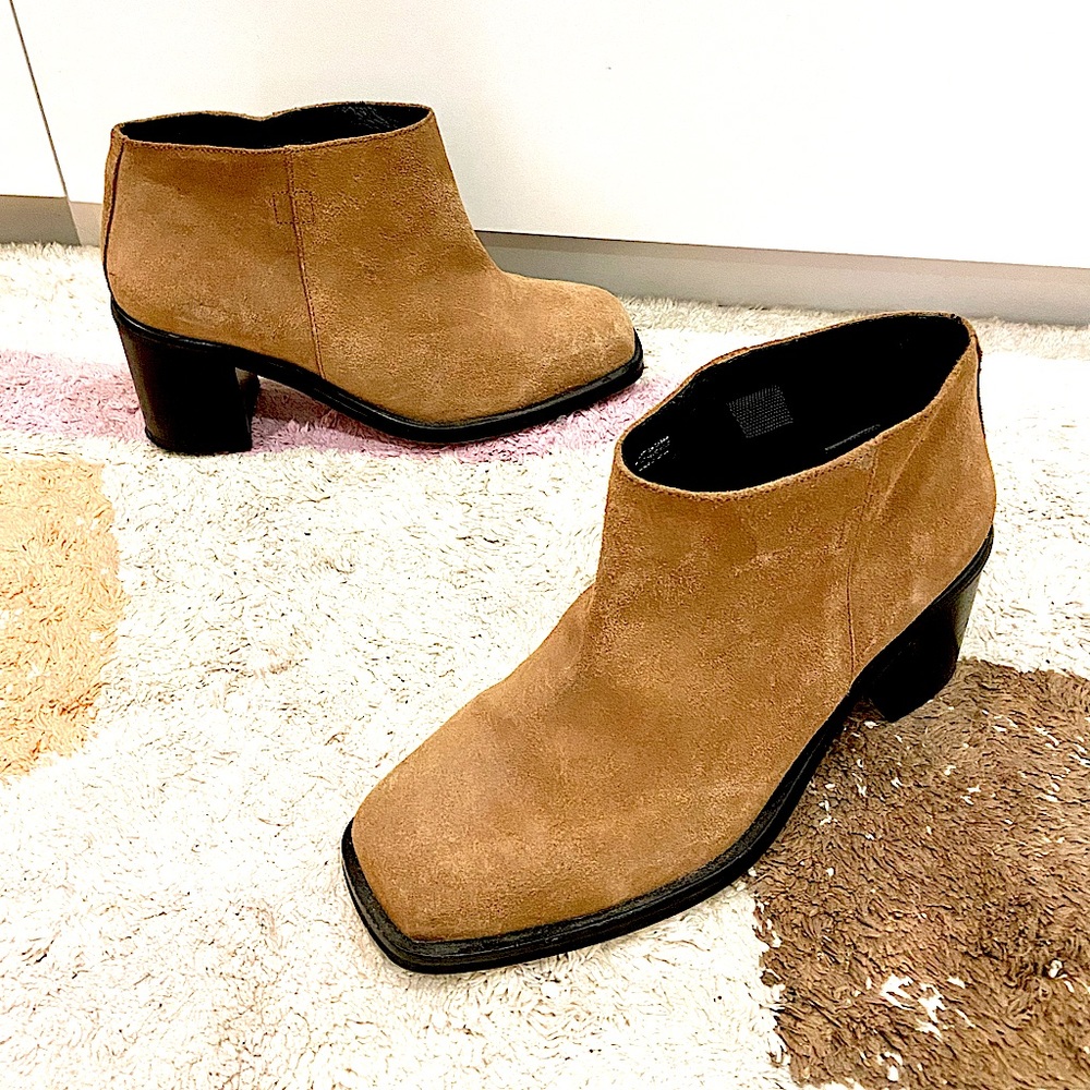 OAK NYC cowgirl, western, moto boots in brown